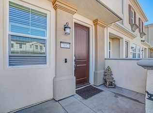 7052 Montecito Ln, Corona, CA 92880
