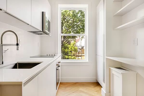 1st image of 181 Prospect Park W APT 5