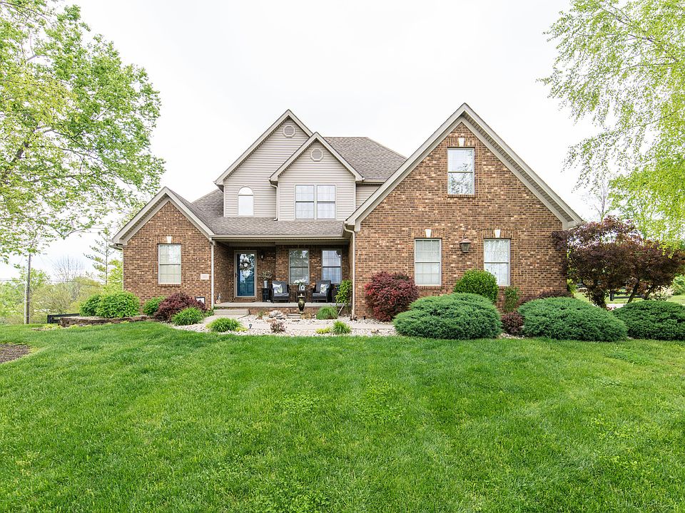 1st image of 313 Carriage Hill Ct