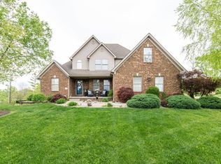 313 Carriage Hill Ct, Richmond, KY 40475