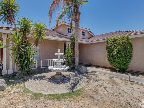 3rd image of 81281 Begonia Ct