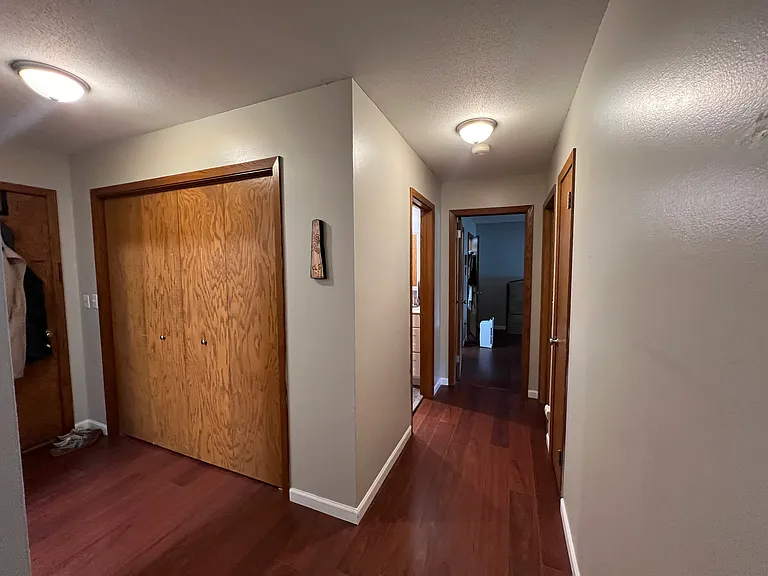 5725 Blake Rd S #104 — Photo 9