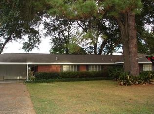 6721 E Ridge Dr, Shreveport, LA 71106