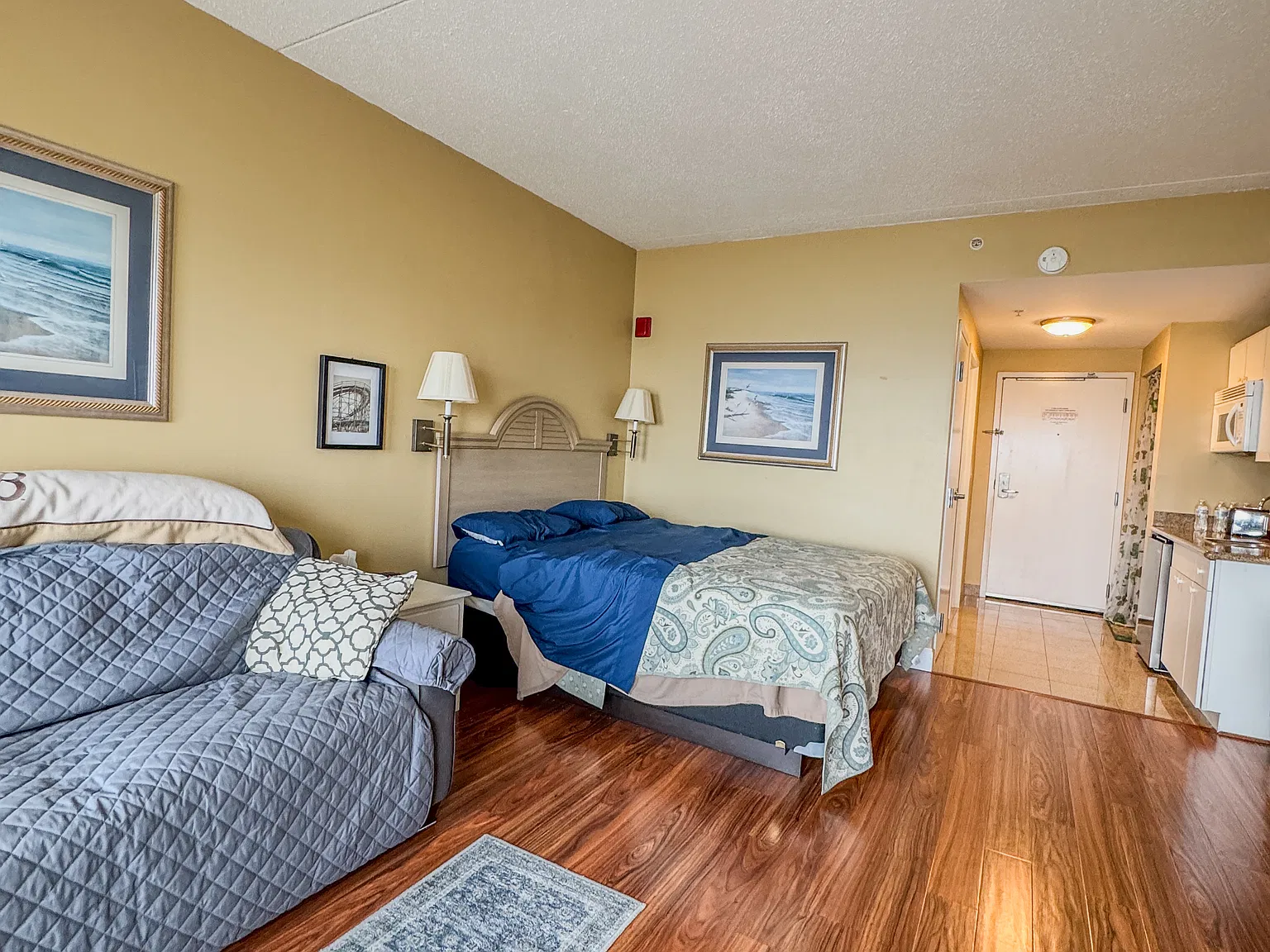 Studio, 325 sqft, $1,400 — Photo 1