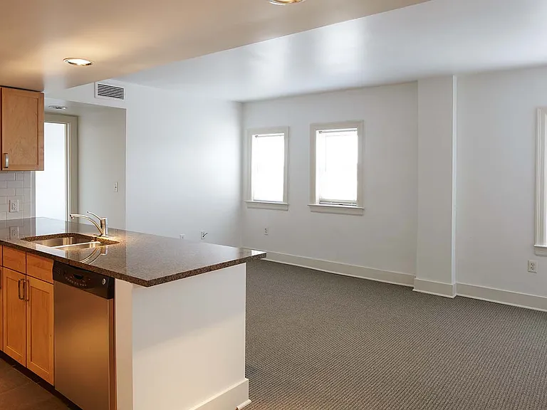 Dining/Living room