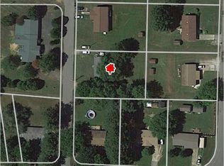 393 D And C Subdivision Rd, Dresden, TN 38225