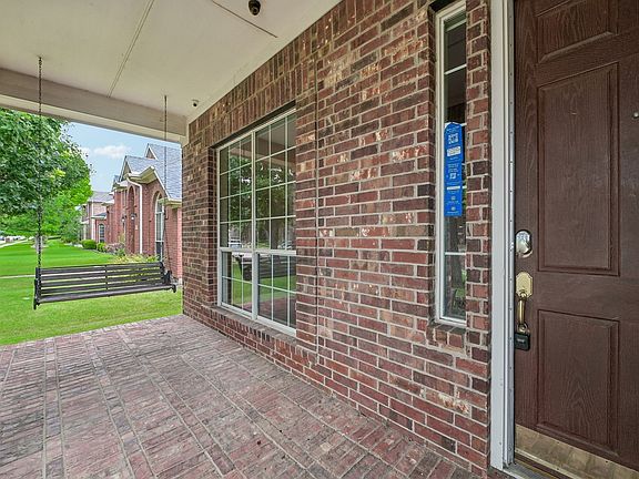 3rd image of 9863 Red Cedar Dr