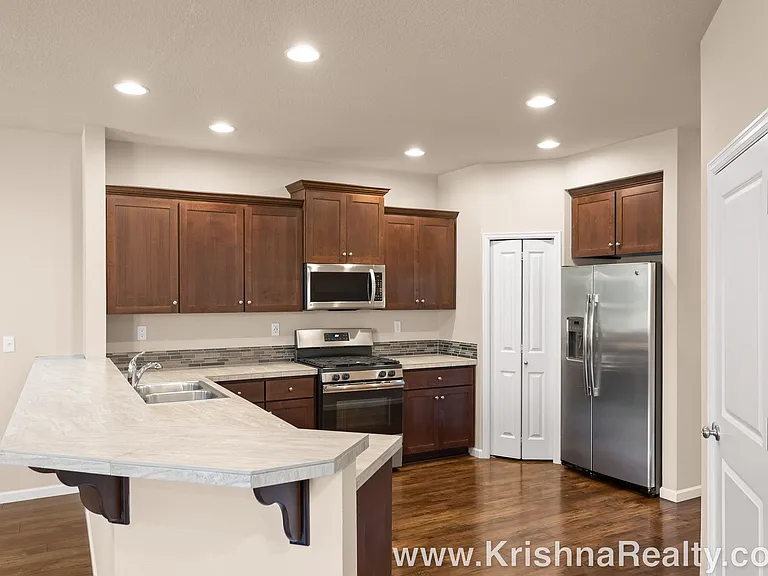 7188 NW Abigail Ter — Photo 8