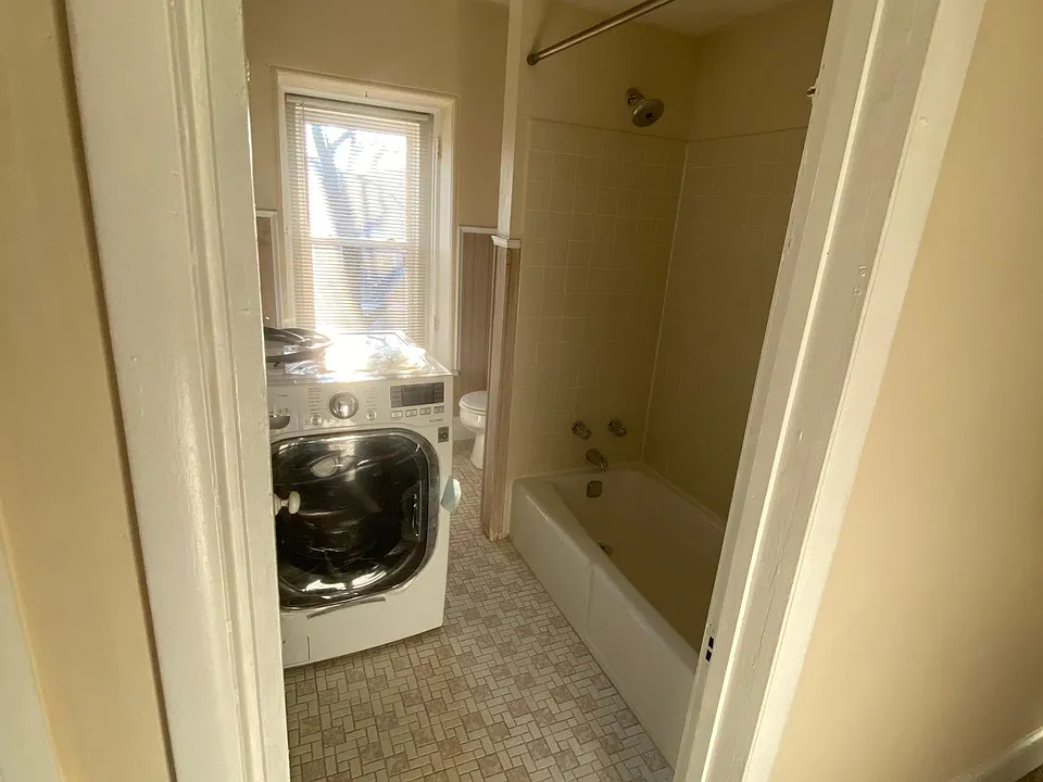118 Sumac St #3