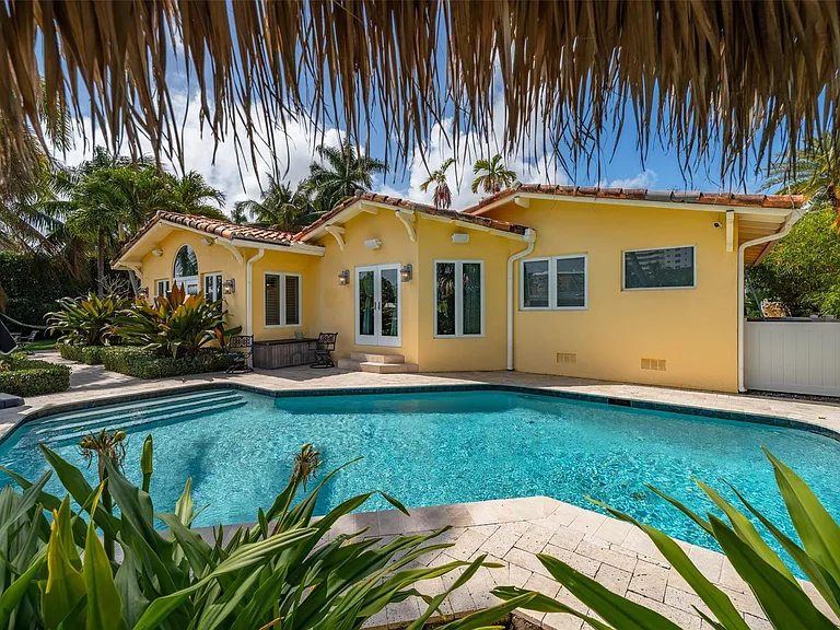 330 Royal Plaza Dr — Photo 41