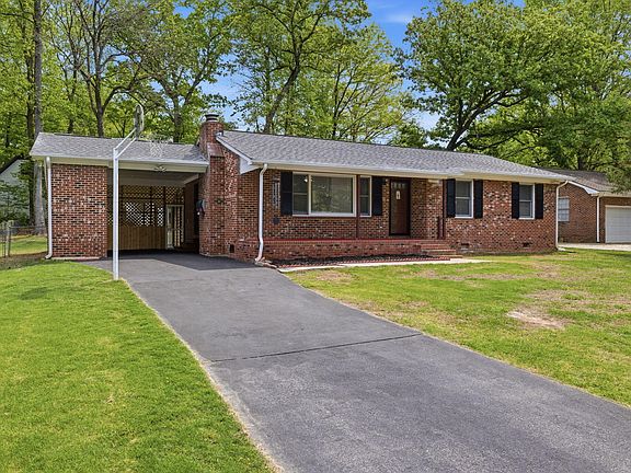 4th image of 1311 Brucemont Dr
