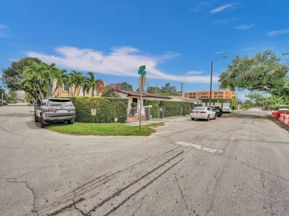 2401 SW 31st Avenue, Miami, FL 33145