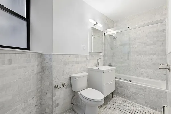 Rented by Maz Group NY | media 7