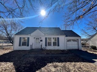 1301 W 29th St, Independence, MO 64052