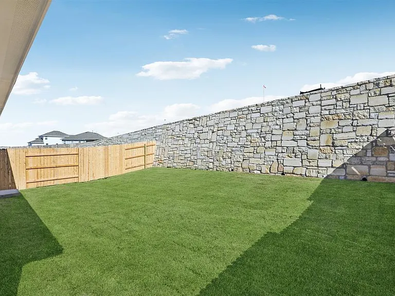 11905 Murano Dr — Photo 15