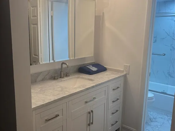 9081 Lime Bay Boulevard #211, Tamarac, FL 33321