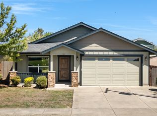1983 S 12th St, Lebanon, OR 97355