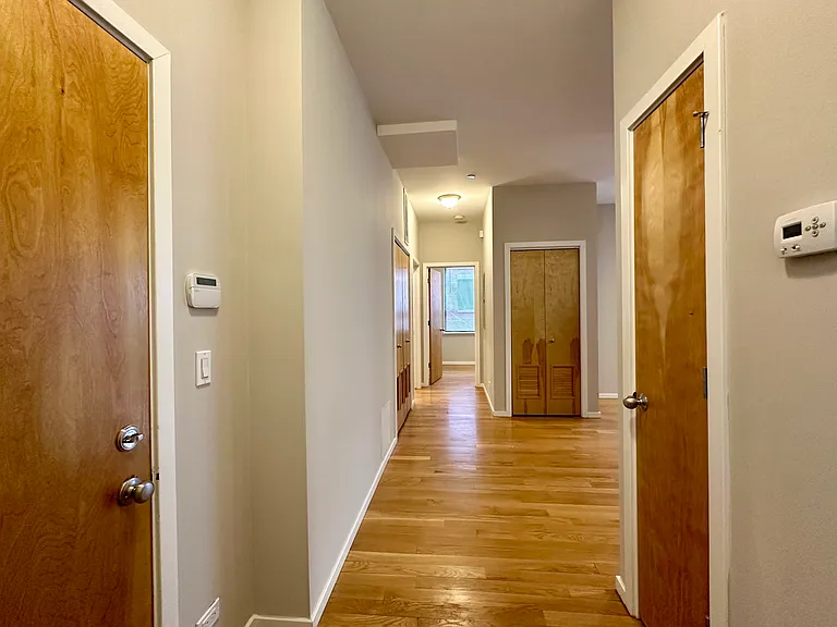 2157 N Damen Ave #201 — Photo 8