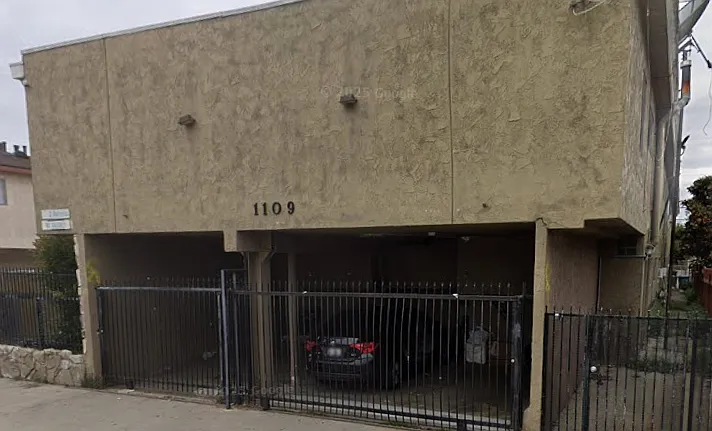 1109 N Wilmington Blvd #8