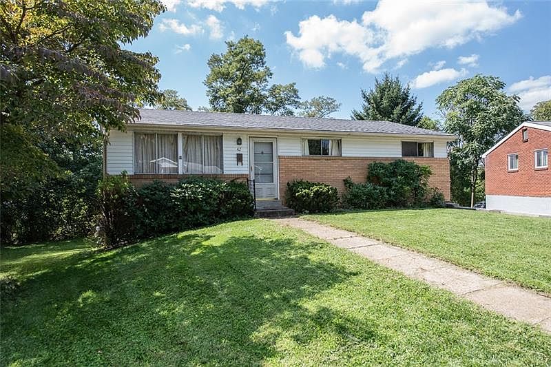 1st image of 42 Charnwood Dr