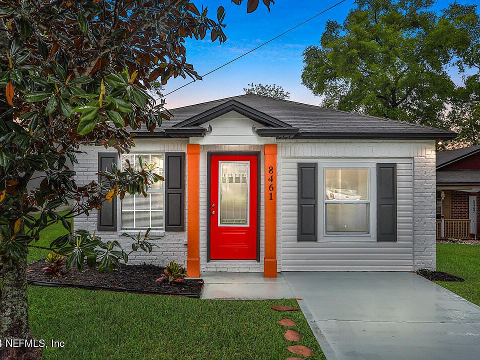 1st image of 8461 INDIA Avenue