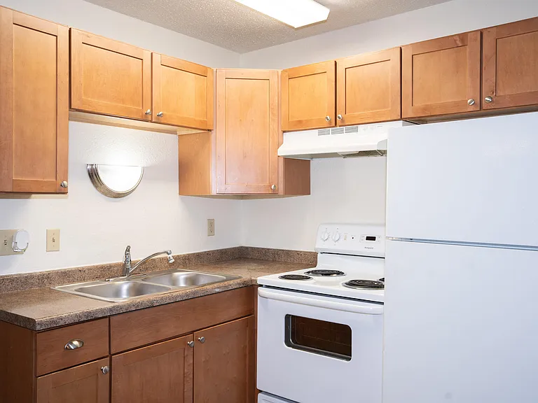 Fargo, ND Pacific Park 2 | 01B | Kitchen