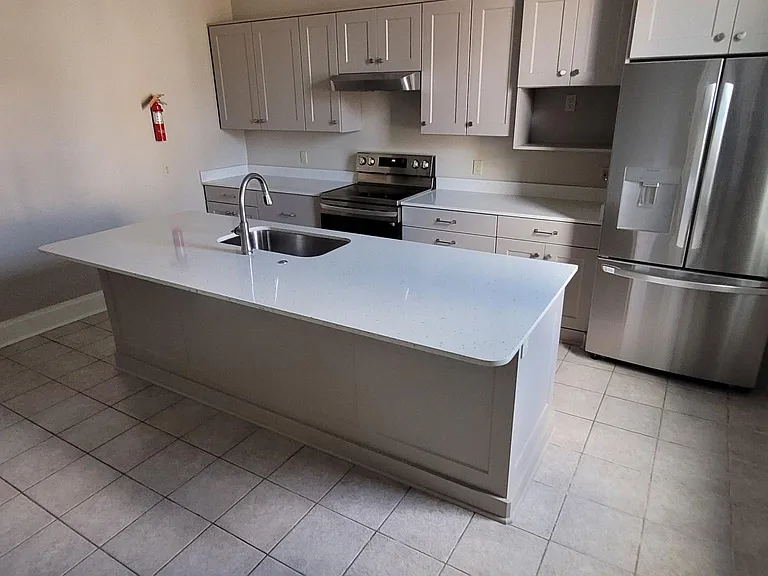 305 E Main St #307 — Photo 2