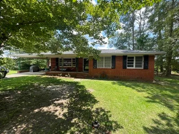 327 Harmon Rd, Swainsboro, GA 30401