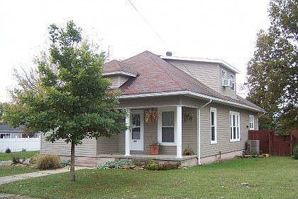 1st image of 305 N Ervin St