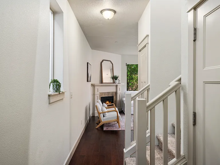 3308 NW 47th Dr — Photo 3