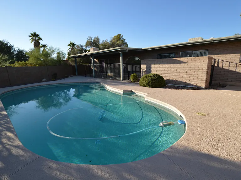 7722 E Knollwood Cir — Photo 22