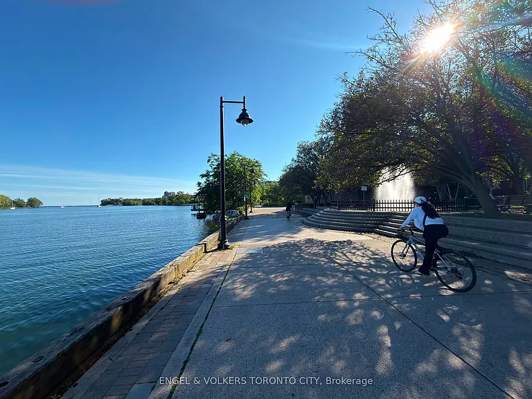 2285 Lake Shore Blvd W #1204 — Photo 38