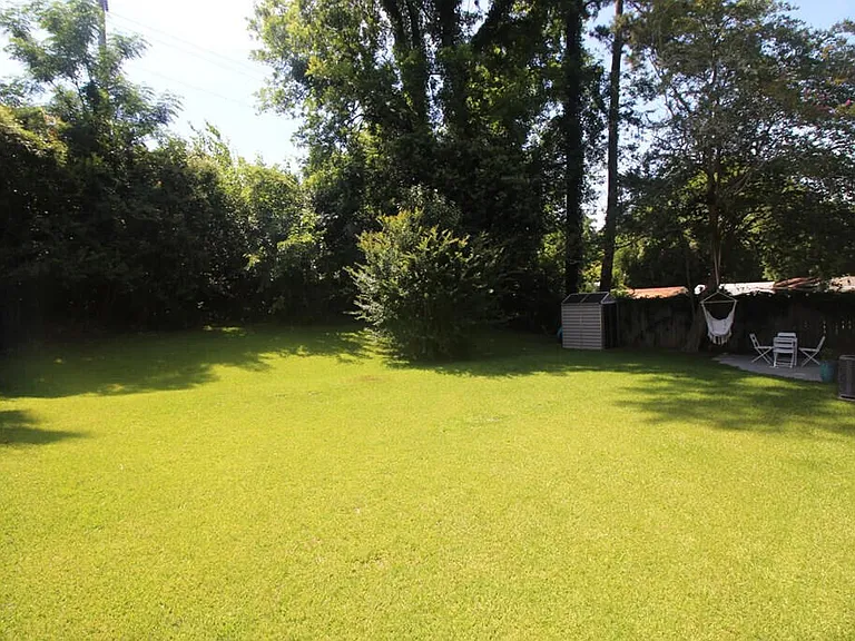 818 Ona Dr — Photo 30