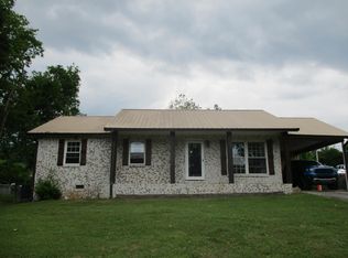 285 Valley View Dr, Dunlap, TN 37327