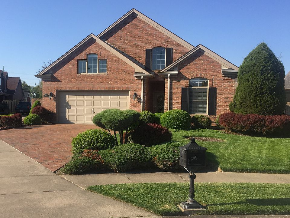 1st image of 2116 Brampton Ct