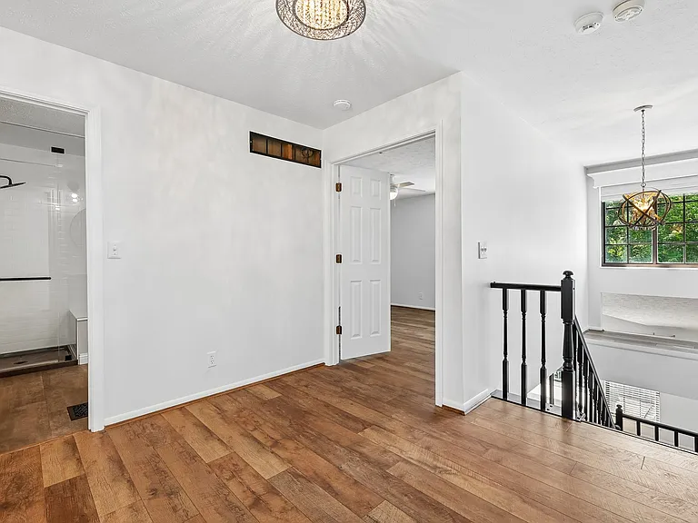 1608 Shady Cove Ln — Photo 24