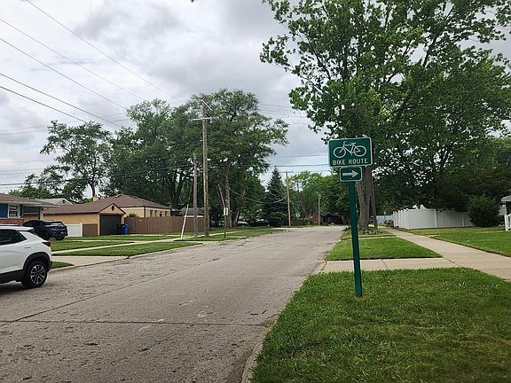 4th image of 28178 Lorenz St