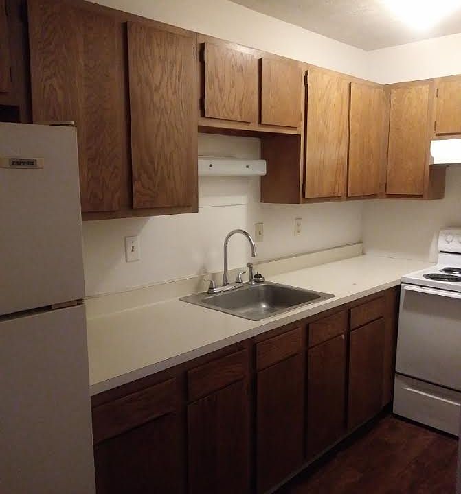 2nd image of 204 E Market St APT 342