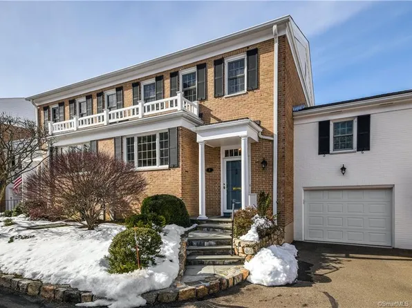 205 Main St APT 7, New Canaan, CT 06840