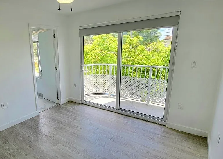 25733 SW 139th Ave — Photo 7