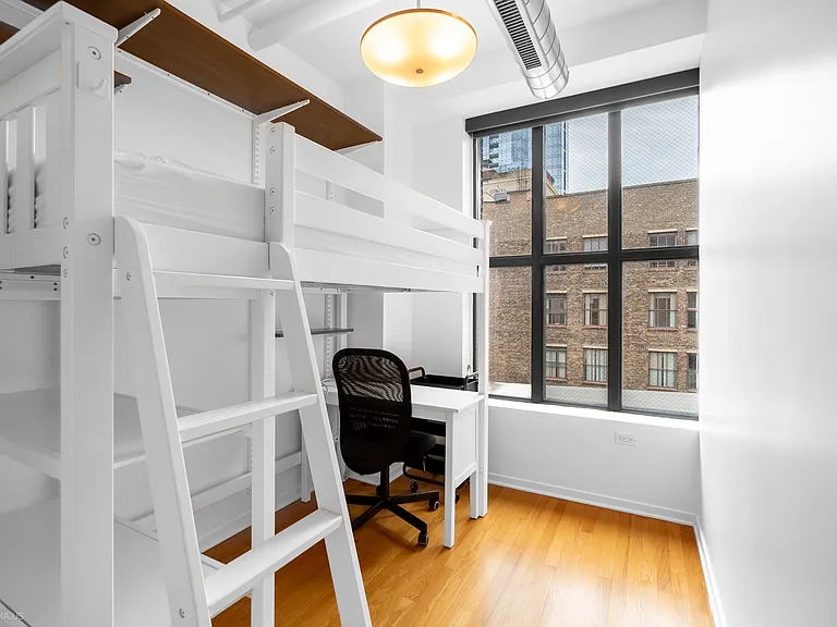 6 E Monroe St #1503 — Photo 15