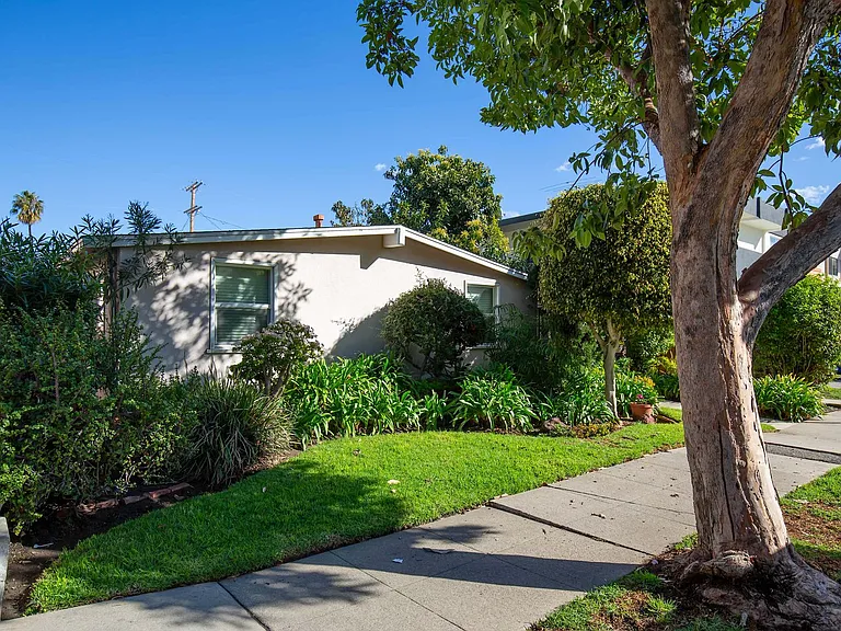 Now Leasing! 1622 Armacost Ave Los Angeles, Ca 90025 — Photo 28
