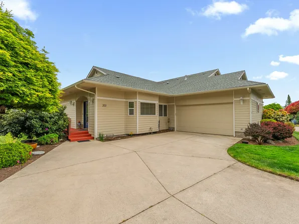 371 NW Rachel Lynn Way, Roseburg, OR 97471