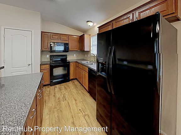 4th image of 401 Ame Ln