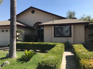 12411 Barton Ave, Orosi, CA 93647