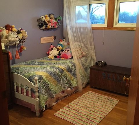 2nd image of 542 Douglas Way