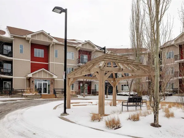1540 Sherwood Blvd NW #1218, Calgary, AB T3R 0K5