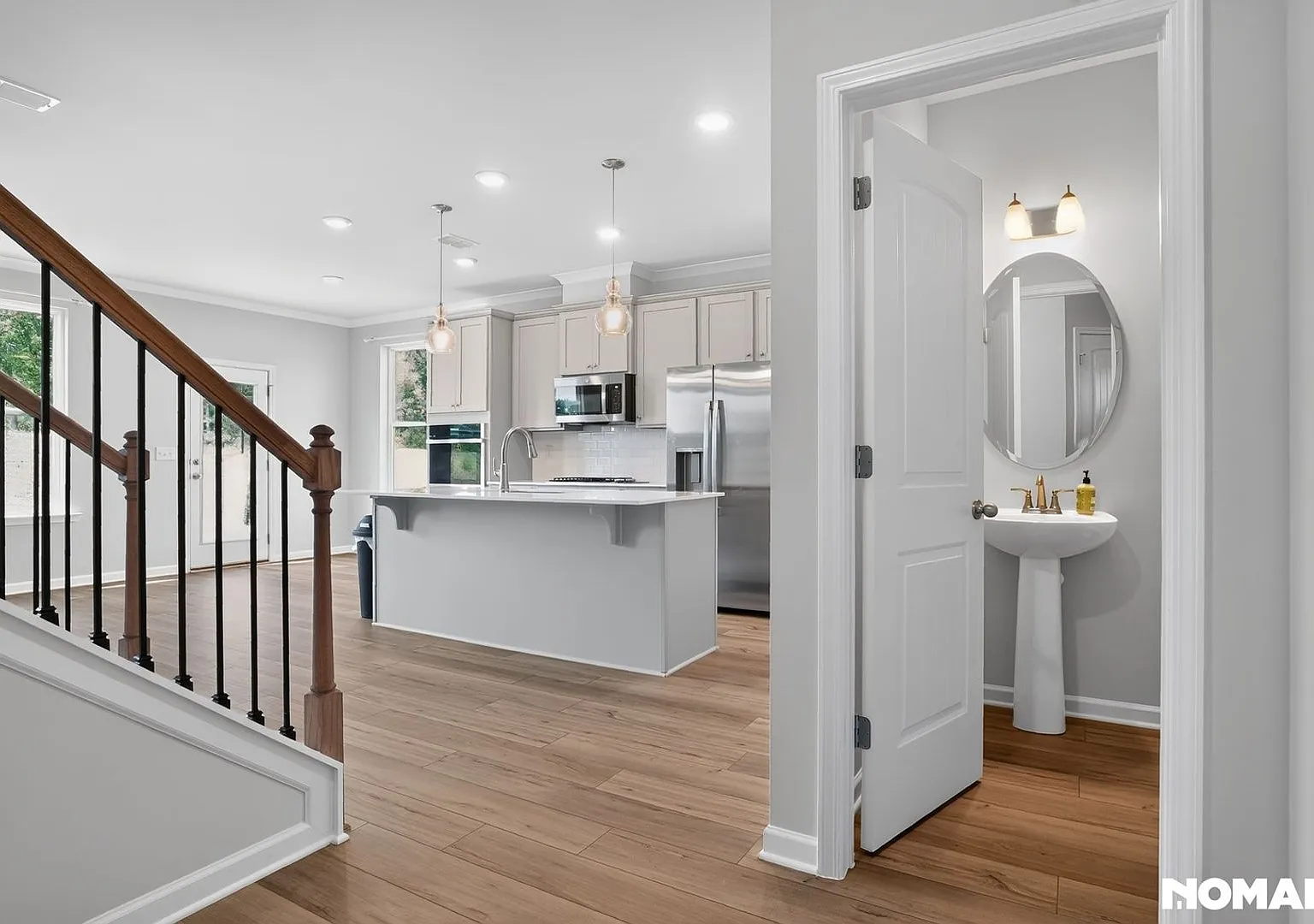 Spacious 4BR Townhome in Loganville — Photo 4