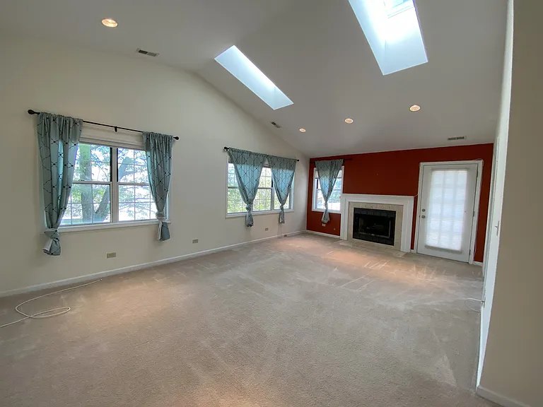 543 W Parkside Dr — Photo 27