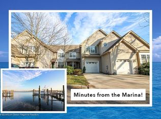 15 Courtyard Ln, Brielle, NJ 08730